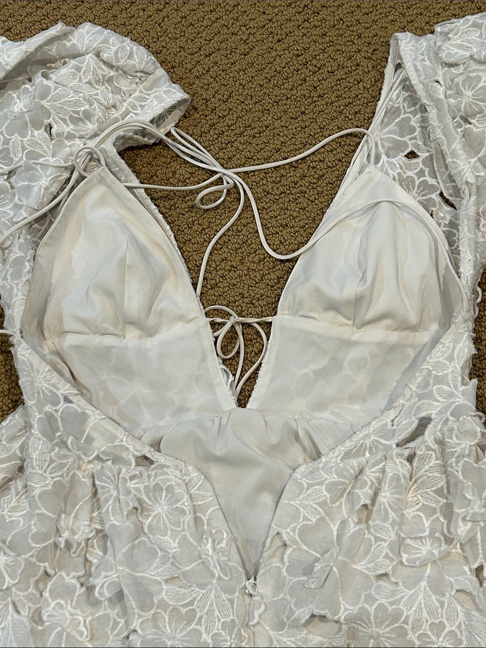 For Love & Lemons Leighton Mini Dress size Medium White Floral Applique - Picture 10 of 17